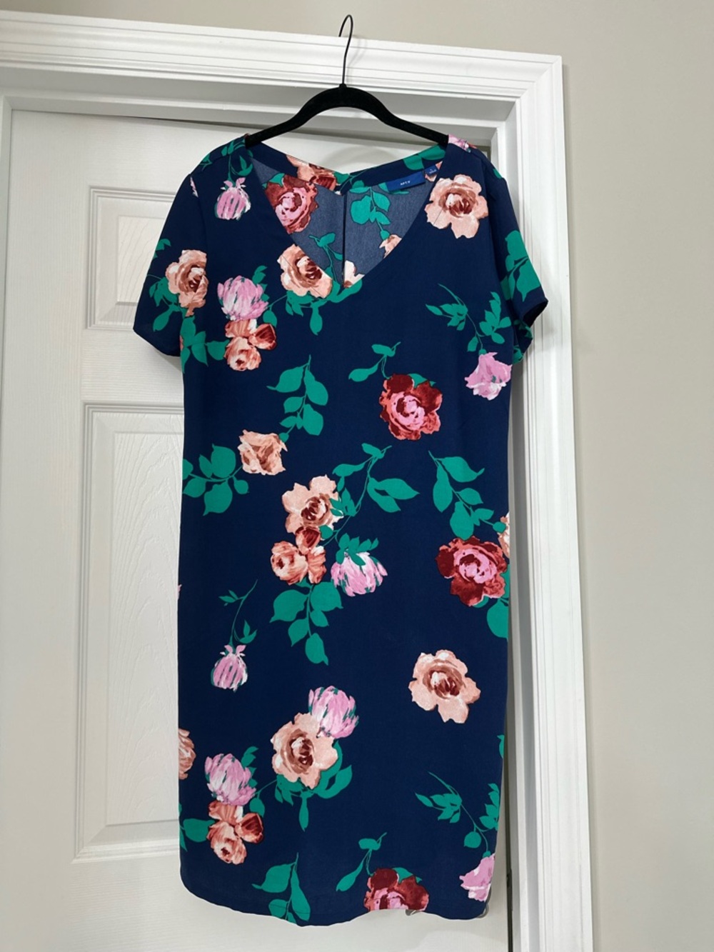 Apt. 9 Navy Floral Shift Dress with Pink & Green Blooms